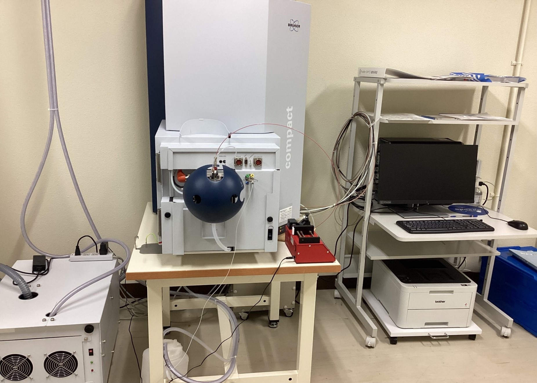 四重極飛行時間型質量分析計｜茨城大学研究設備共用センター